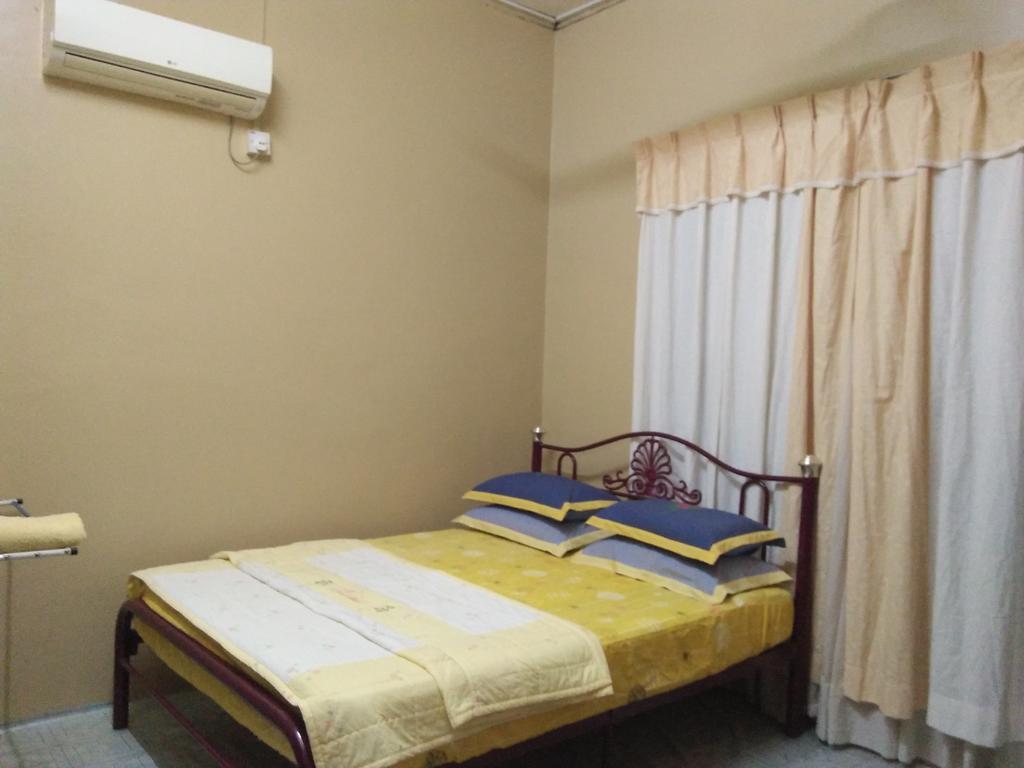 Teratak Ibunda Guest House Kota Bharu Extérieur photo