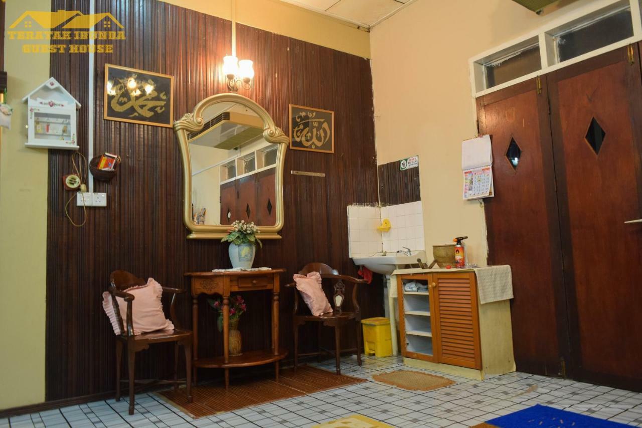 Teratak Ibunda Guest House Kota Bharu Extérieur photo
