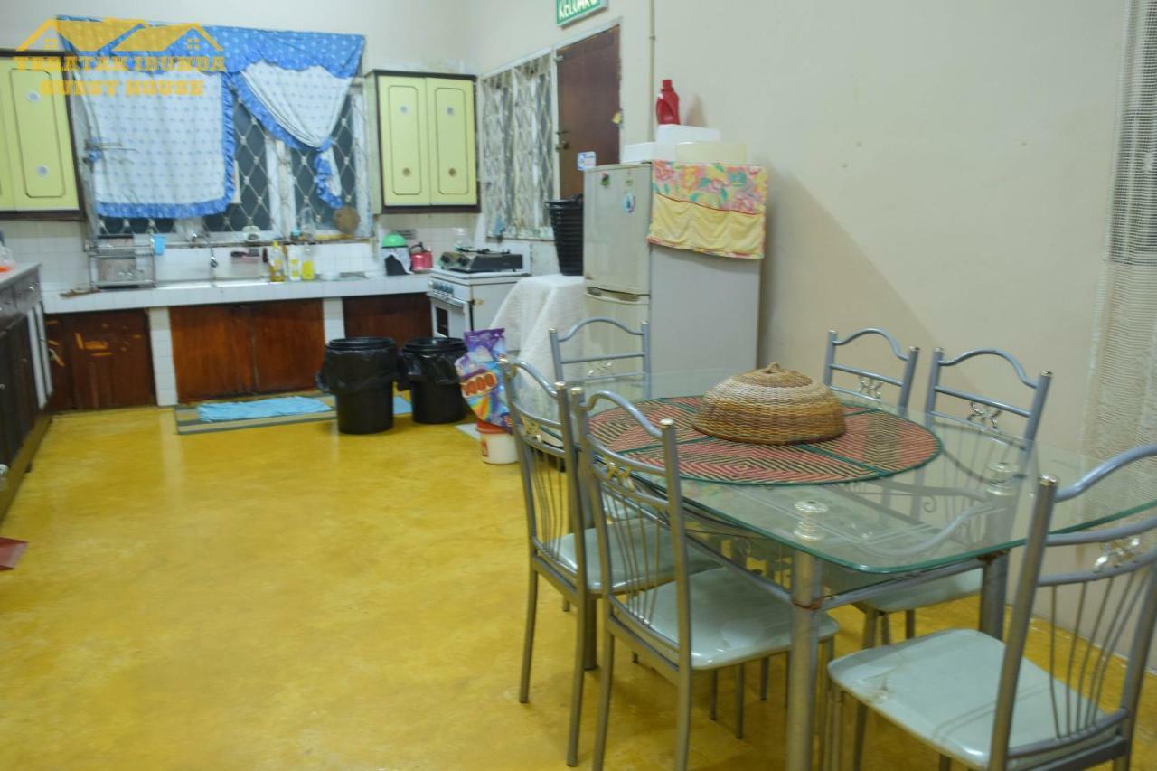Teratak Ibunda Guest House Kota Bharu Extérieur photo
